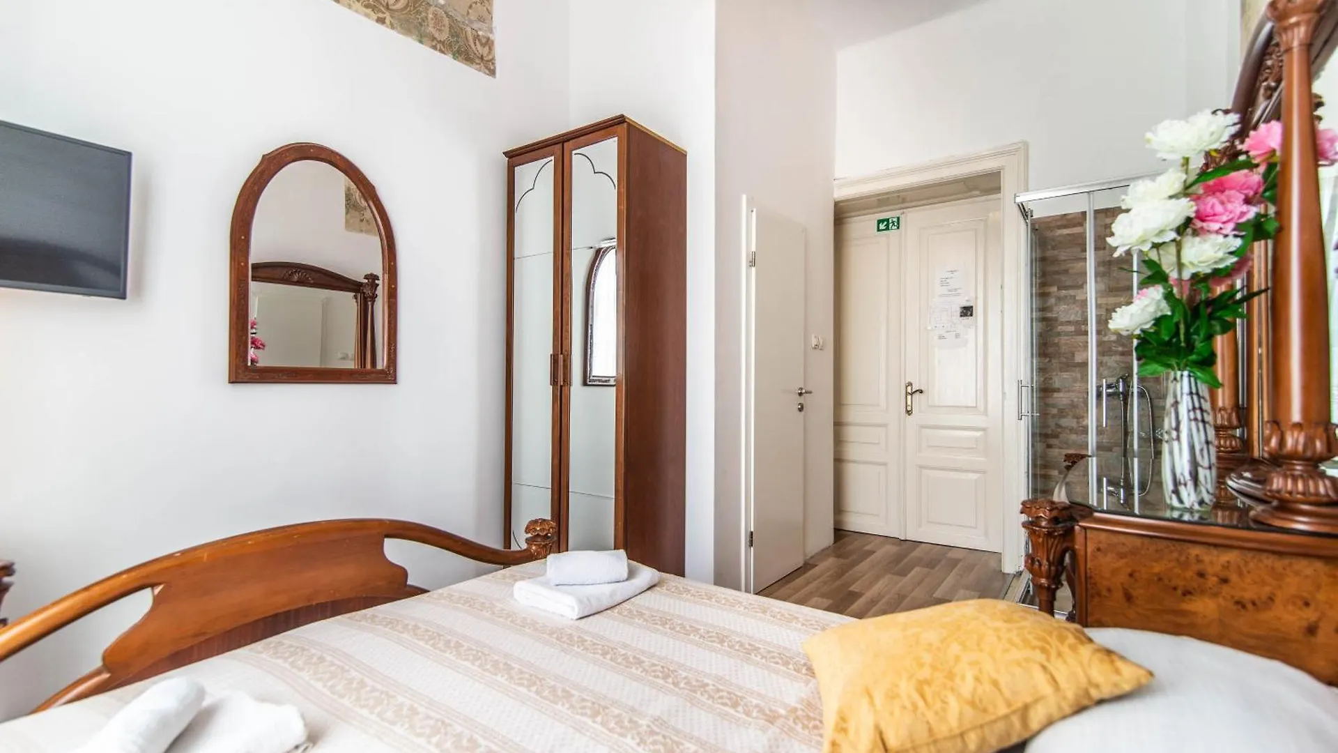 Giovanna Boutique Rooms & Pool Pola