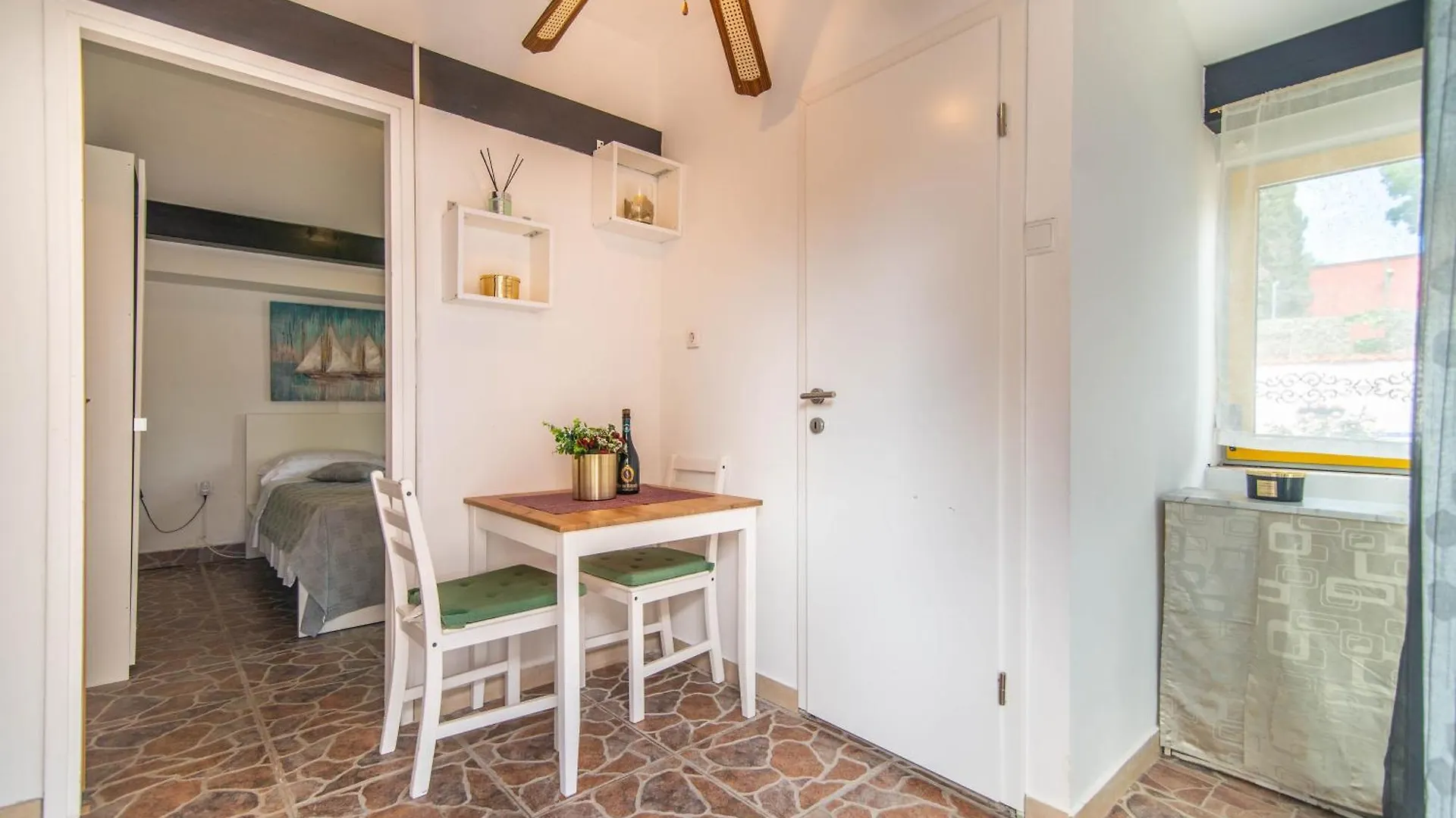 Giovanna Boutique Rooms & Pool Pula 0*,  Chorvatsko